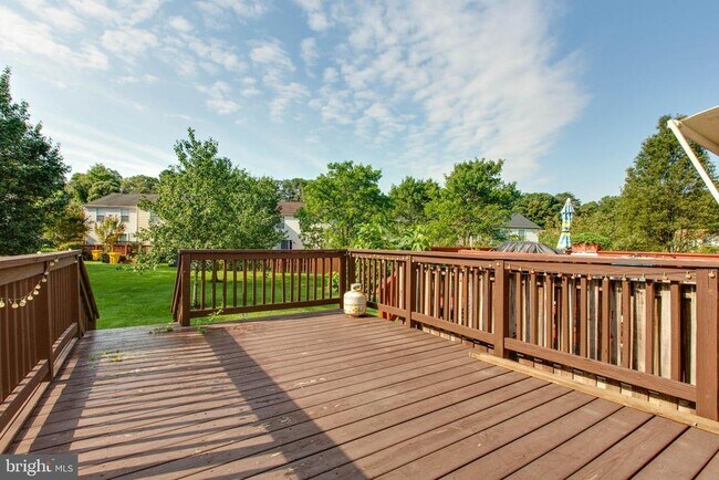 Building Photo - 682 Willowby Run