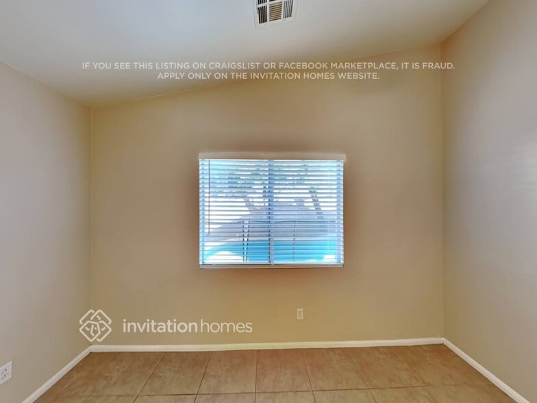 Building Photo - 546 Poplar Leaf St