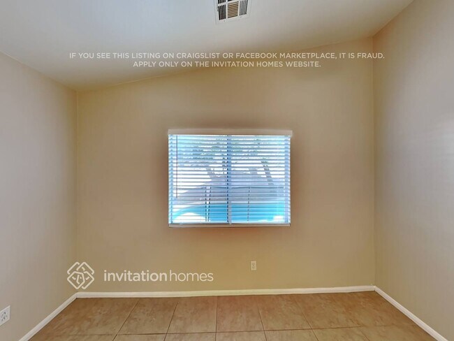 Building Photo - 546 Poplar Leaf St