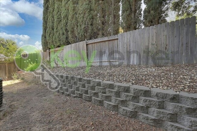 Building Photo - 3040 Danehurst Ct