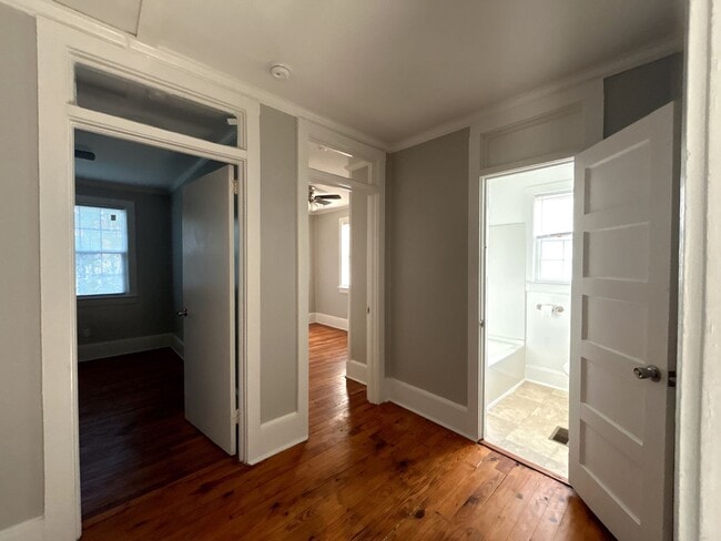 Building Photo - Move-In Ready Home with Spacious Backyard & Prime Location