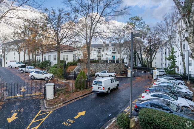 Building Photo - Lenox Villas Condominium