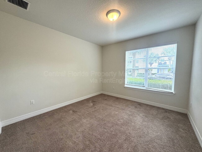 Building Photo - 13334 Bovet Ave