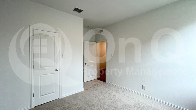 Building Photo - 3012 Chinkapin Ln