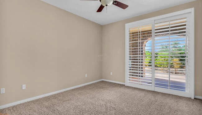 Building Photo - 1021 Via Fortuna