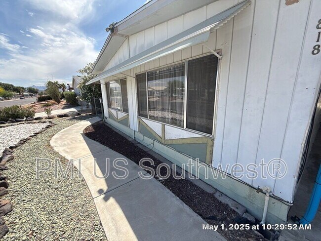 Building Photo - 818 Church St