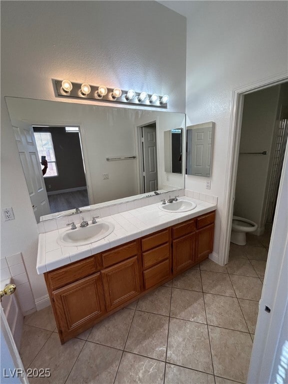 Building Photo - 8026 Bonaventure Dr