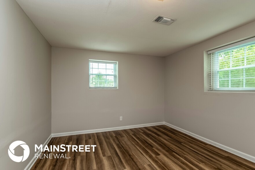 Building Photo - 4069 Rockey Valley Dr