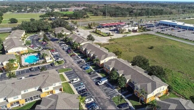 Building Photo - 4195 Winding Vine Dr