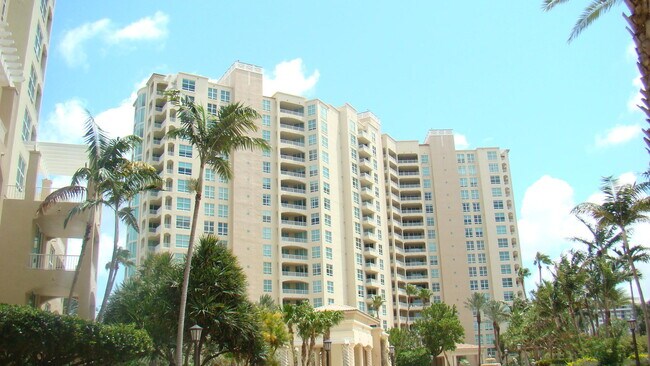 Primary Photo - 3700 S Ocean Blvd