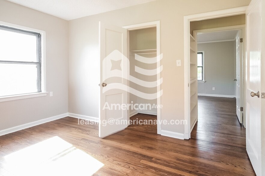 Building Photo - 6521 E 5th Pl