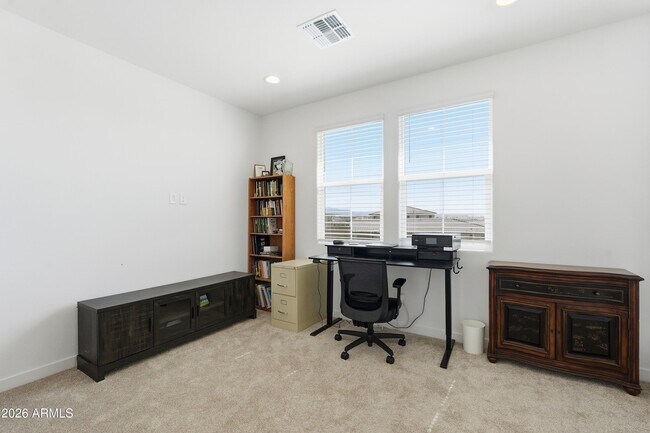 Building Photo - 10204 E Ulysses Ave