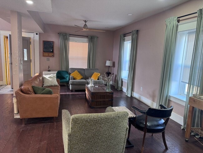 Building Photo - Private Room for Rent – $750/Month | All Utilities Included