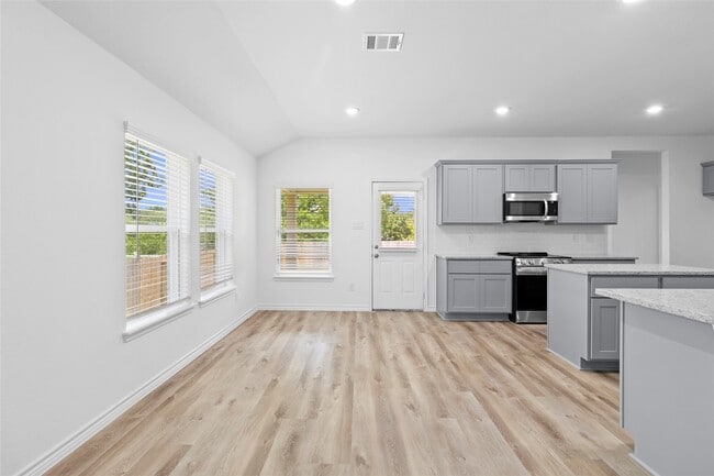 Building Photo - 12384 Lake Conroe Hills Dr