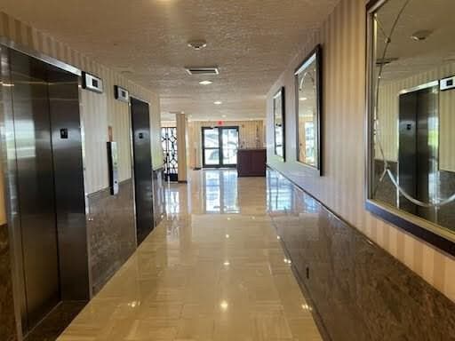 Building Photo - 3031 N Ocean Blvd