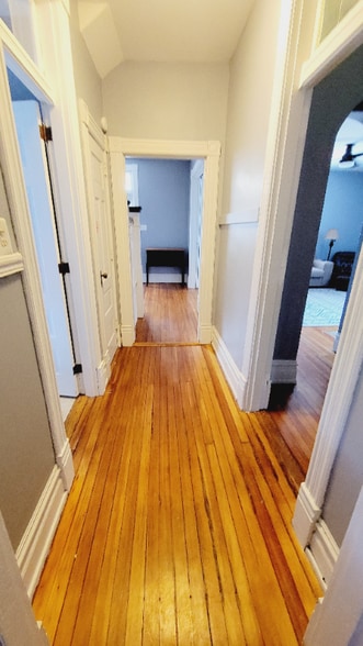 Building Photo - 1003 Rivermont Ave