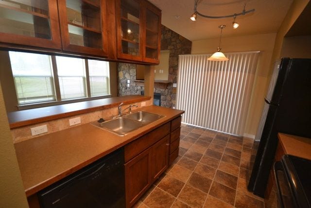 Building Photo - 2-Bed 2-Bath Townhome in Sendero Subdivision