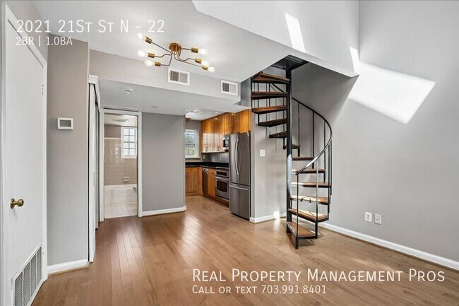 Building Photo - 2021 21st St N