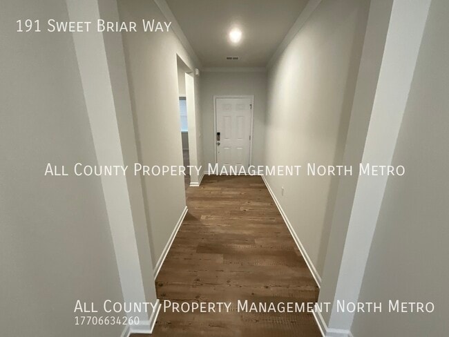 Building Photo - 191 Sweet Briar