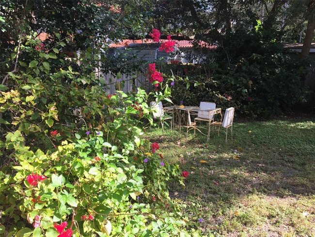 Building Photo - 1307 SW 18th Ct