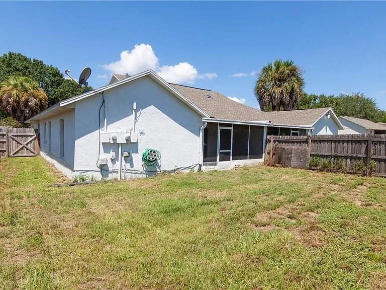 Building Photo - 505 Woodview Dr