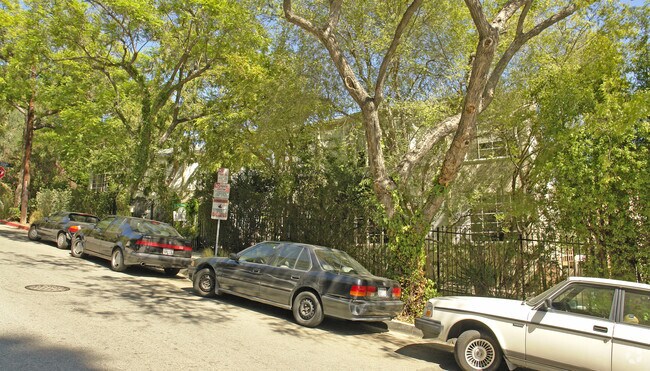 Building Photo - 1846 El Cerrito Pl