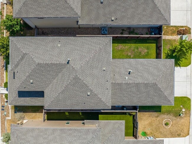 Building Photo - 1518 Frontier Valley Dr