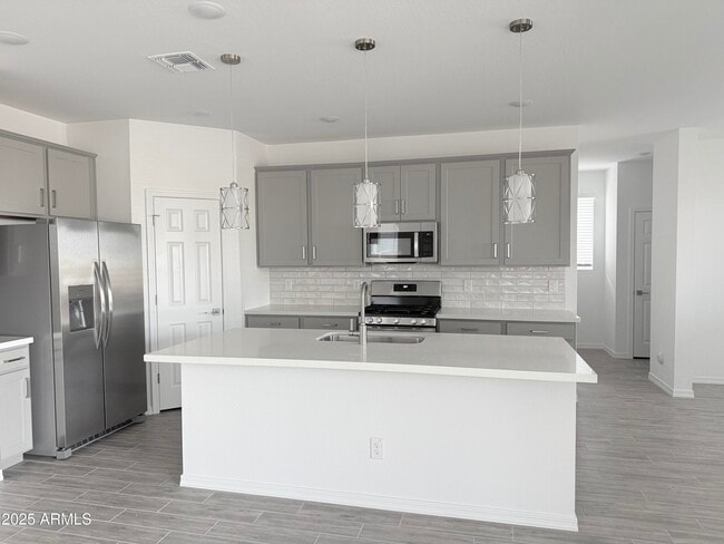 Building Photo - 25321 N 75th Ln