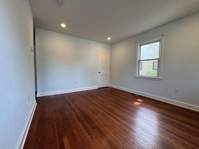 Building Photo - 9405 Rhode Island Ave