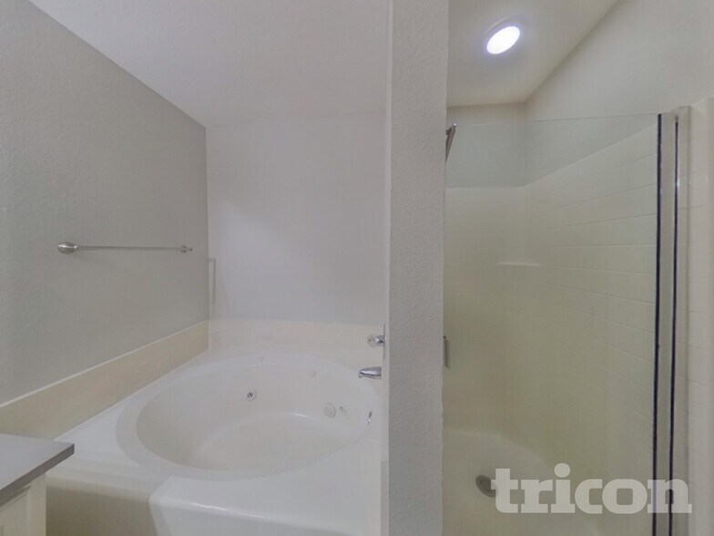 Building Photo - 4703 Topaz Ln