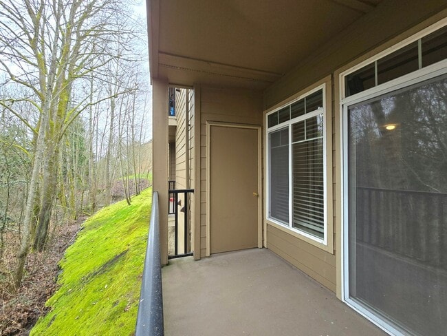 Building Photo - Condo in Brookwood Community in Bothell  Pet Friendly!