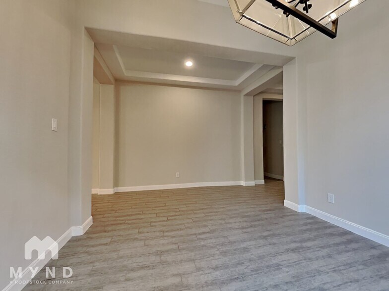 Building Photo - 24622 Windmill Canyon Ln