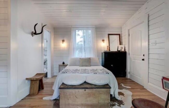 Building Photo - 3617 Ave Q 1/2