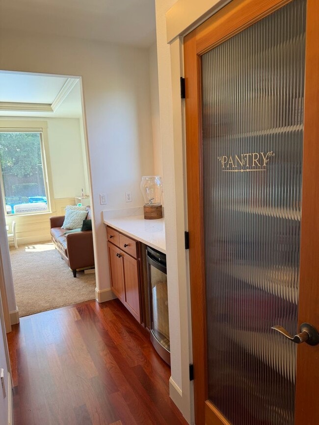 Building Photo - 21808 Quiet Water Loop E
