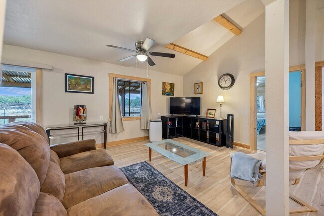 Building Photo - 5066 Iris St