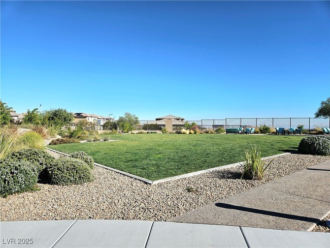 Building Photo - 12374 Skyracer Dr