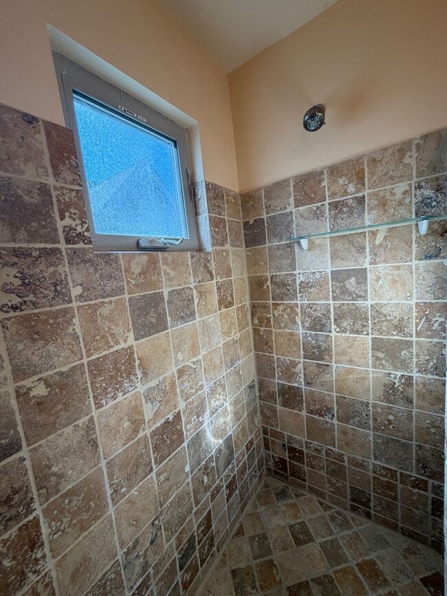 Building Photo - Heart of Downtown Ojai