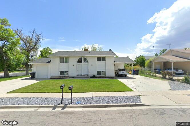 Building Photo - 2217 Bonniebrook Dr