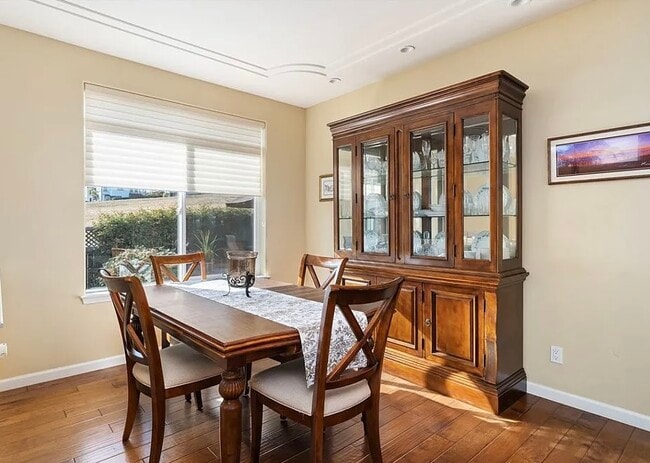 Building Photo - 1615 Costa del Sol