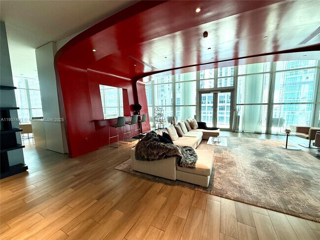 Building Photo - 1100 S Miami Ave