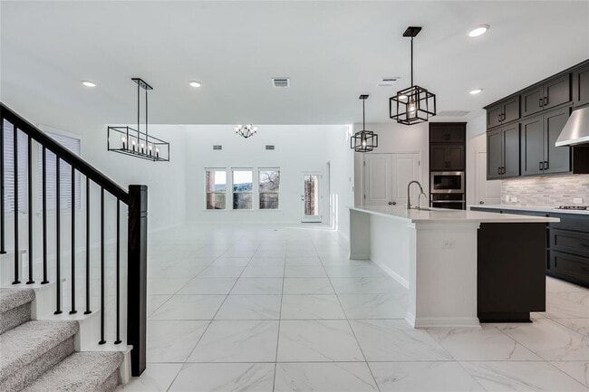 Building Photo - 4621 Modena Bay Bend