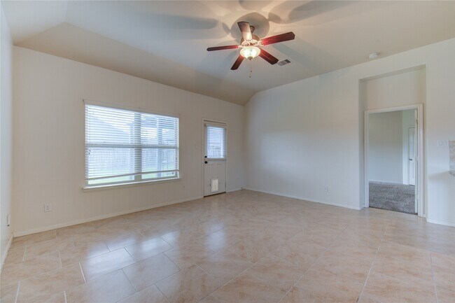 Building Photo - 734 Mill Spring Ct