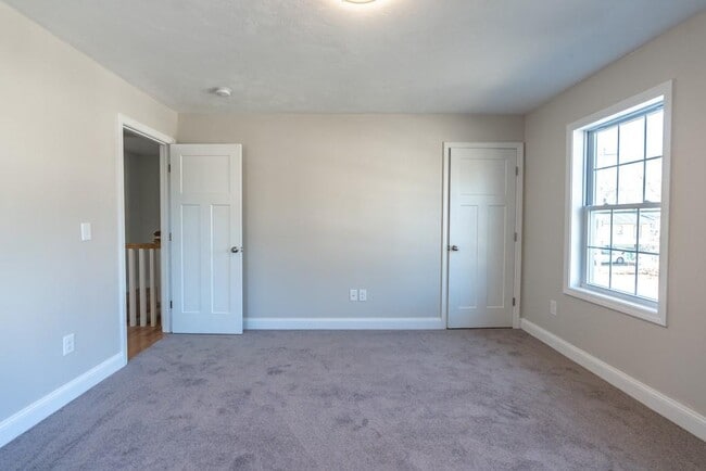 Building Photo - 100 Brentwood Ave