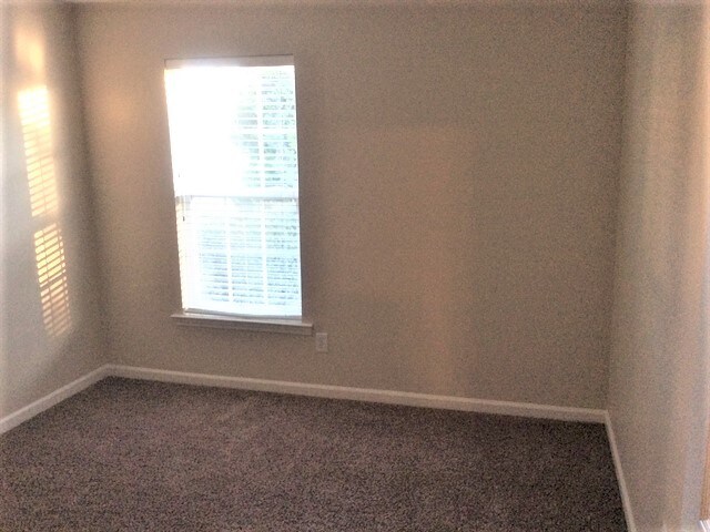 Building Photo - 9340 Stawell Dr