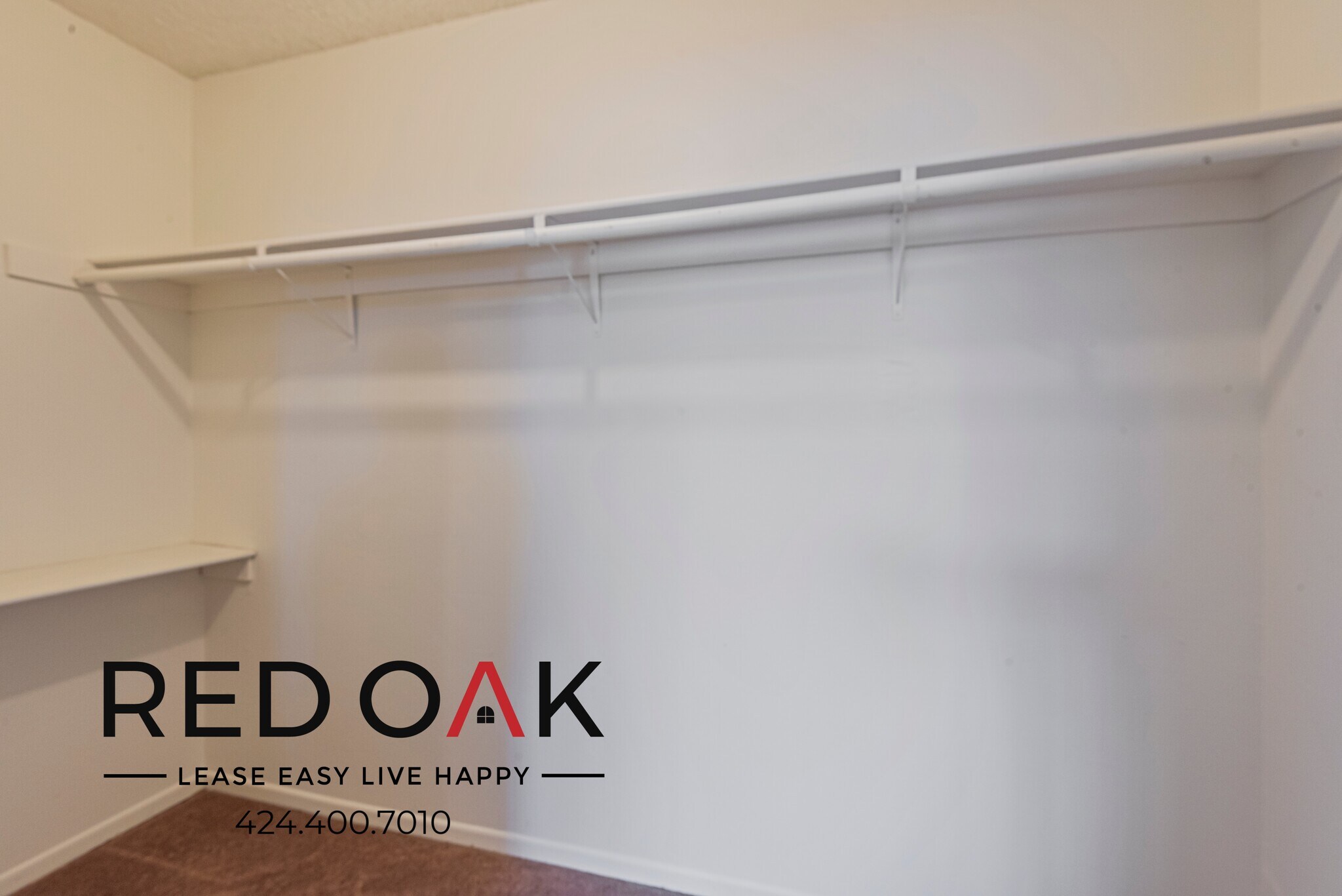 Building Photo - 949 White Knoll Dr