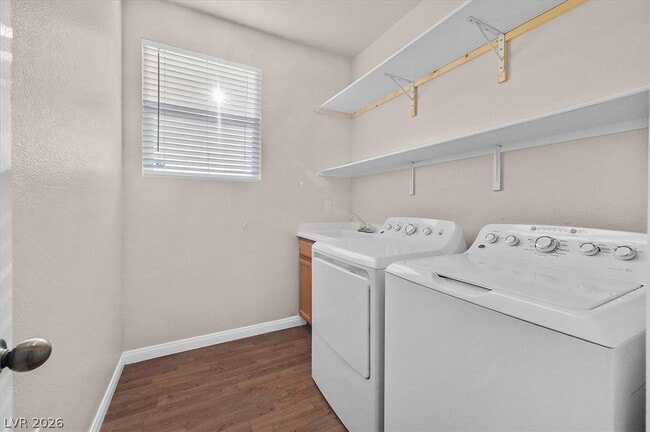 Building Photo - 7568 Aspen Color St