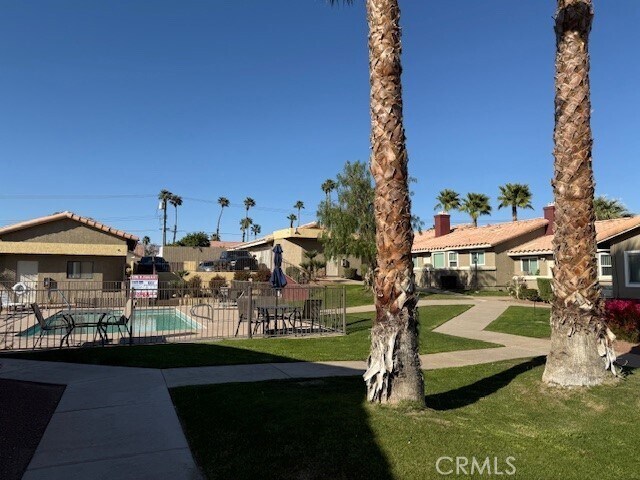 Building Photo - 79700 Ave 42