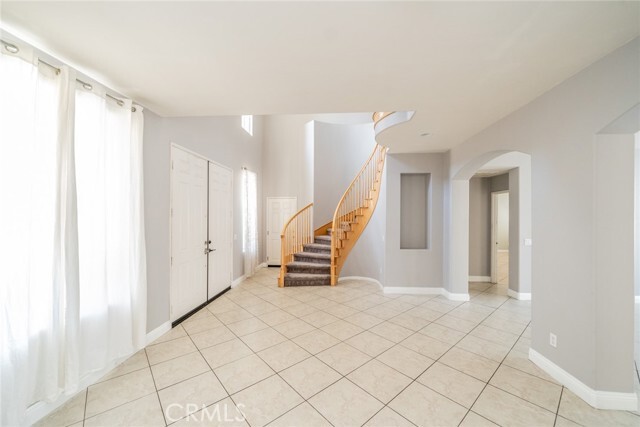 Building Photo - 7422 Cobble Creek Dr