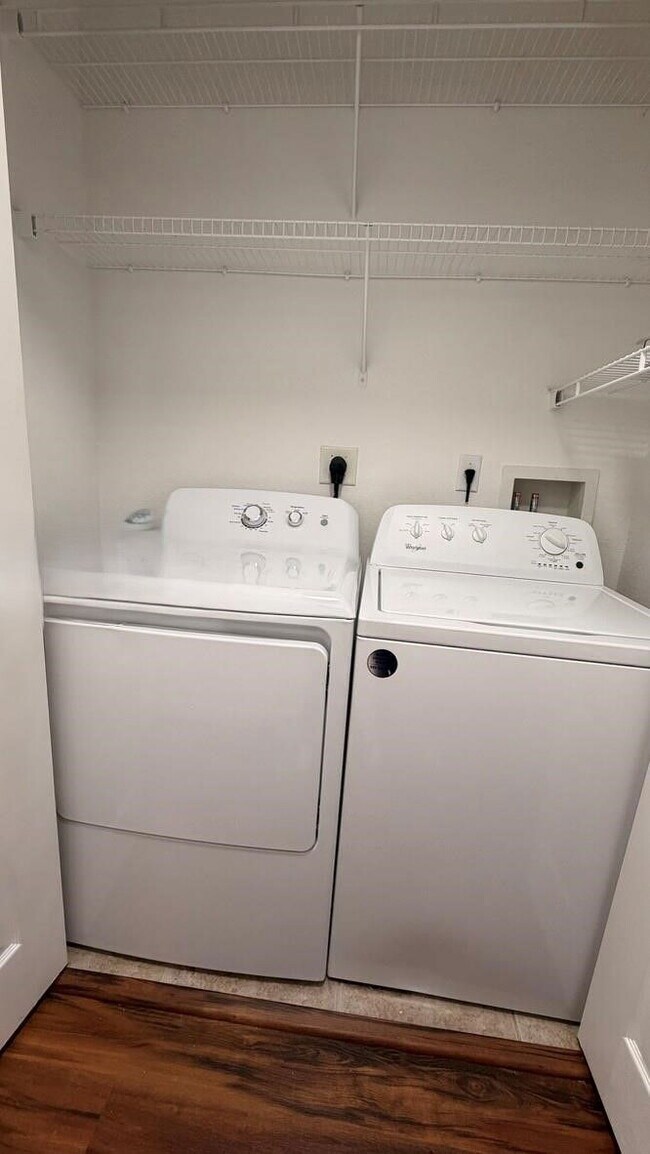 Building Photo - 21419 NW 13th Ct