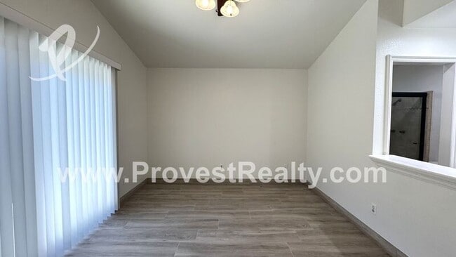 Building Photo - 13675 Ruby Cir